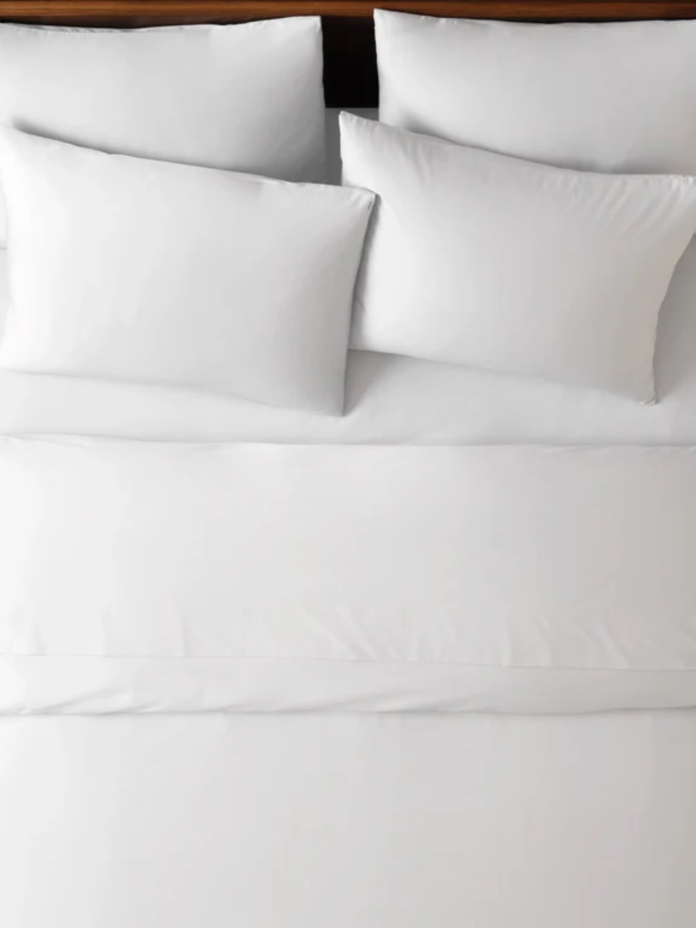 Brooklinen Luxe Sateen Fitted Sheet - Picture 3 of 5